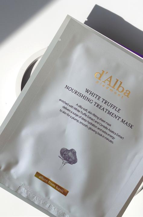 Actual product image d'Alba White Truffle Nourishing Treatment Mask