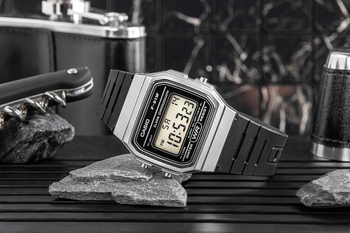 Produktbild Casio Retro Vintage (Digitaluhr, 32 mm)