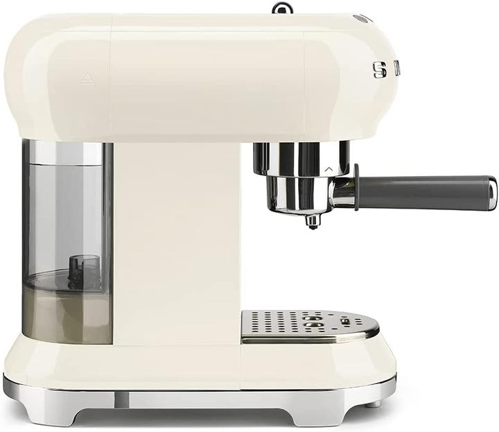 Actual product image Smeg ECF02CREU (EU plug)