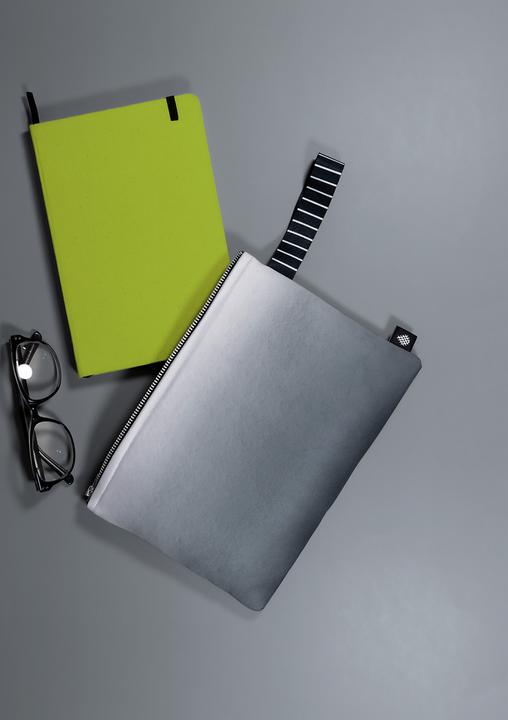 Actual product image Arpe Toiletry bag L 18 x 25 cm