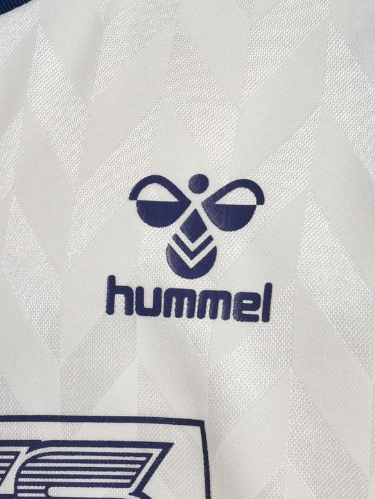 Actual product image hummel hmlPLEKS T-SHIRT L/S (134)