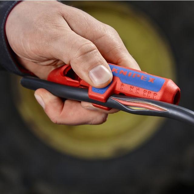 Actual product image Knipex ErgoStrip (135 mm)