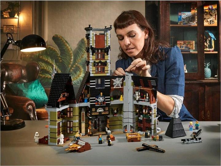 Image du produit LEGO maison hantée (10273, LEGO Creator Expert, LEGO difficiles à trouver)