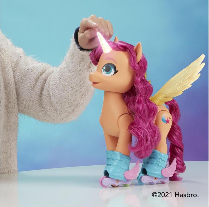 Image du produit My Little Pony Une nouvelle génération de chanteurs et de patineurs pour s'amuser avec Starscout ensoleillé