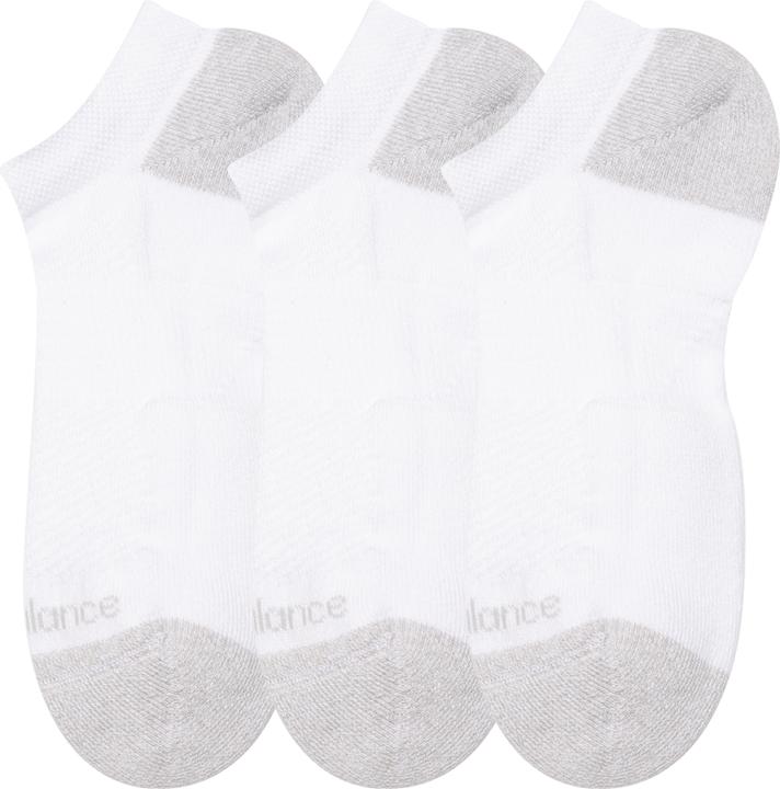 Actual product image New Balance Active No Show Socks 3 Pack (pack of 3, S)