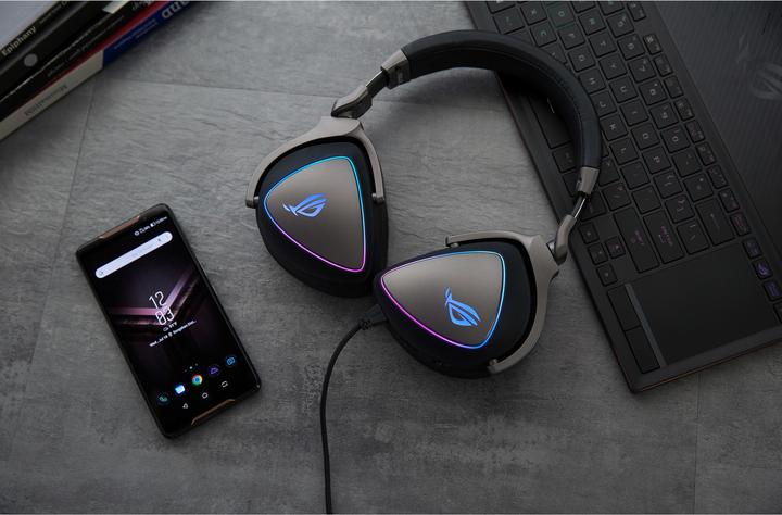 Immagine prodotto ASUS ROG Delta (Cablato)