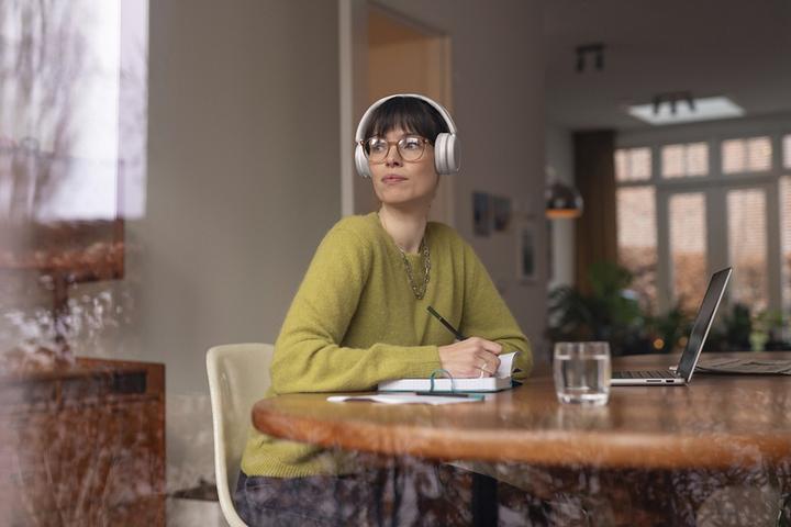 Actual product image Philips TAH5209WT/00 (NC, 65 h, Wireless)