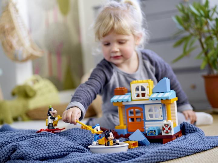 Produktbild LEGO Mickys Strandhaus (10827)