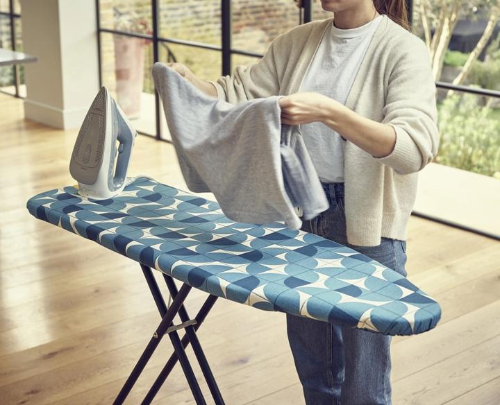 Actual product image Joseph Joseph Flexa ironing board cover 124 cm - mosaic blue