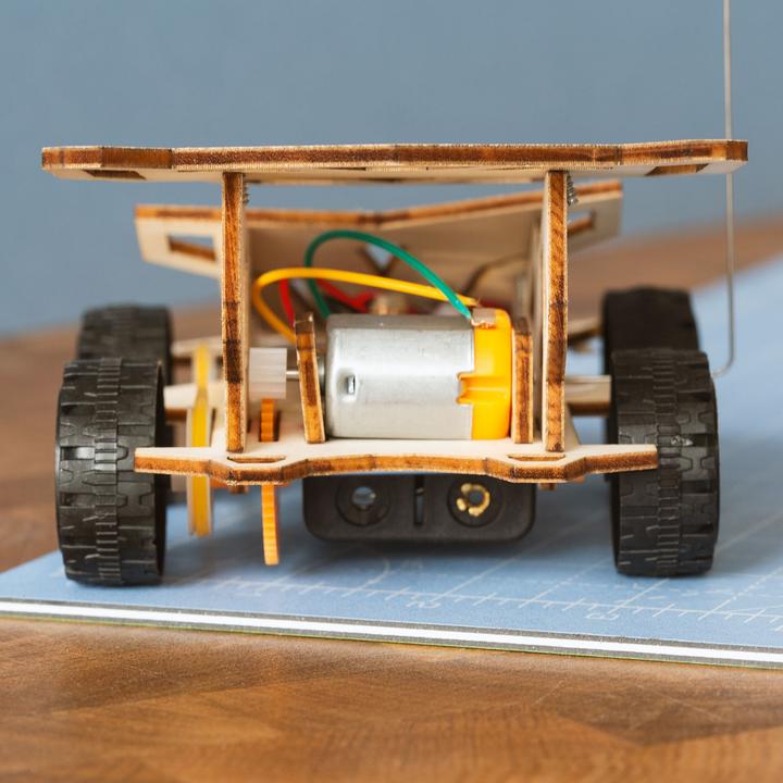 Actual product image Thumbs Up Remote Control Racing Car DIY