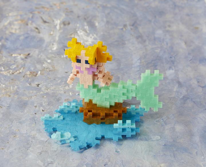 Actual product image Plus-Plus 100 creative mermaid building blocks