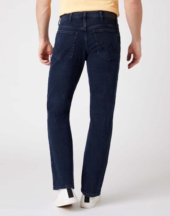 Actual product image Wrangler Authentic Straight (42)