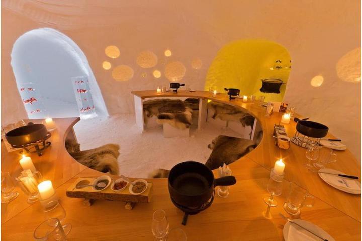 Produktbild Gutschein, Ski-Tagespass & Fondue im Iglu