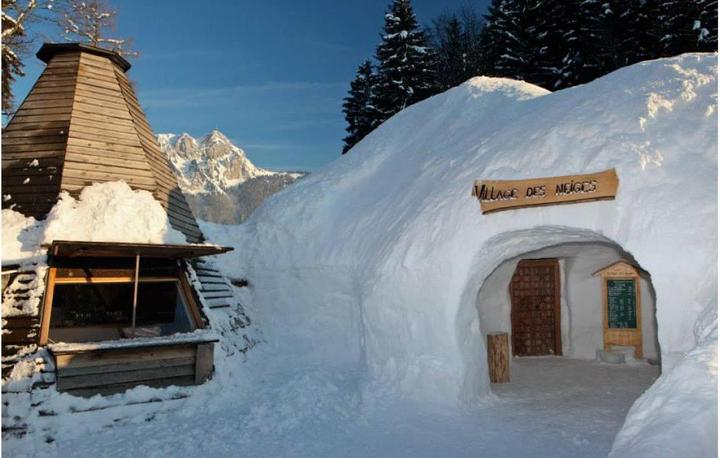 Actual product image Gift certificate, fondue menu in igloo