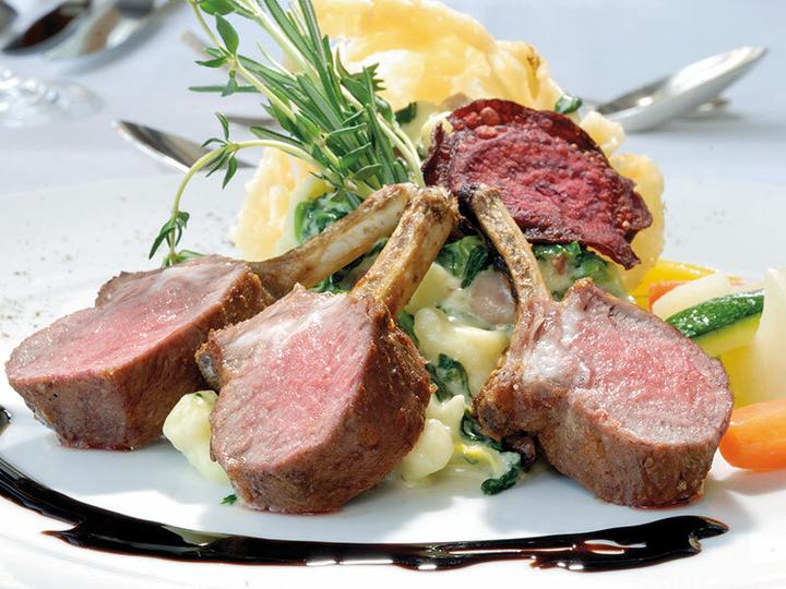 Produktbild Smartbox Ein besonderer Geburtstag, 50 Jahre! Reise nach Europa, Gourmet-Dinner oder Abenteuer für 2 (2 Pers.)
