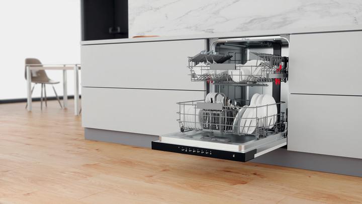 Image du produit Whirlpool WBC3C26B Lave-vaisselle semi-intégré 14 couverts