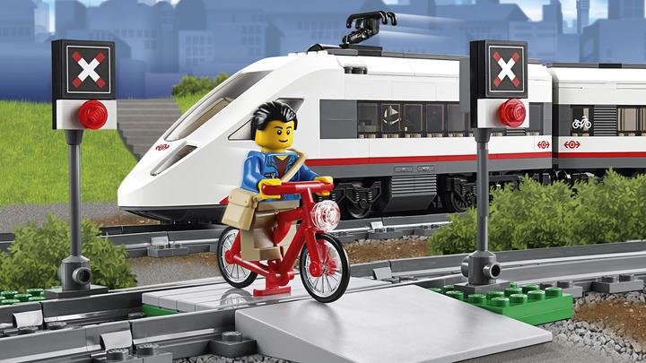 Produktbild LEGO City Hochgeschwindigkeitszug (60051, LEGO City)