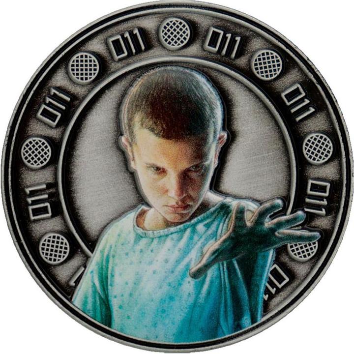 Actual product image Fanattik Stranger Things collectible coin Eleven & Hopper 4 cm