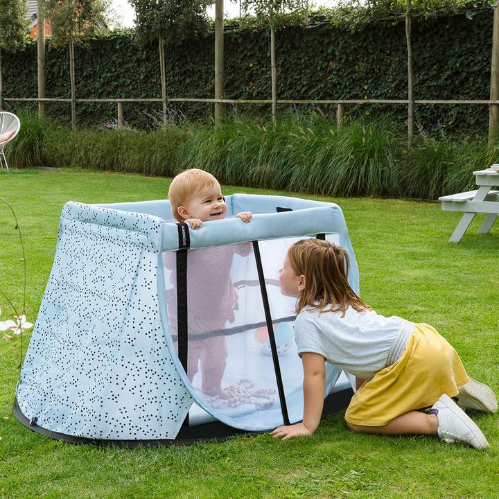Actual product image AeroMoov Instant travel bed