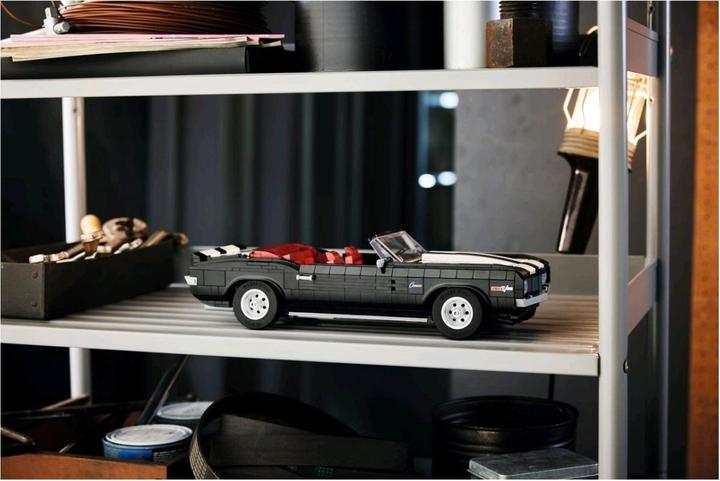 Produktbild LEGO Chevrolet Camaro Z28 (10304, LEGO Seltene Sets)