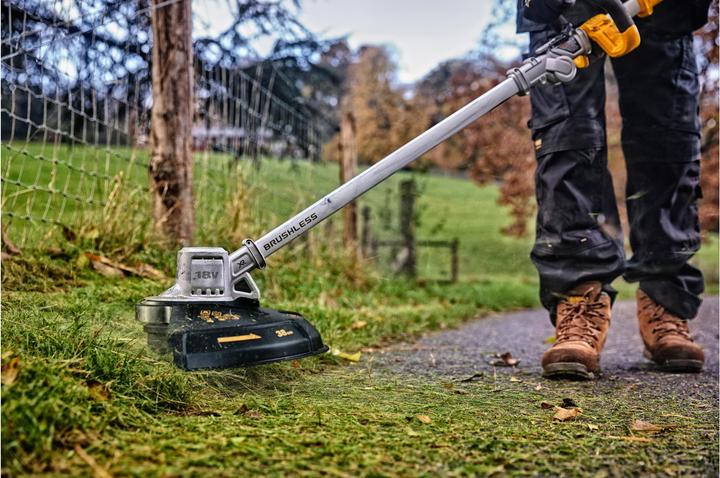 Actual product image DeWalt DCMST561NXJ (Trim line)