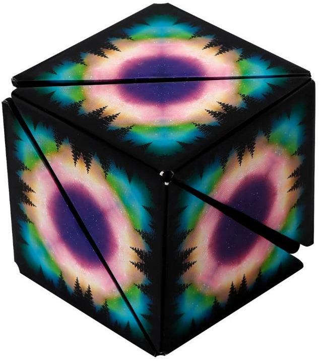 Actual product image Shashibo Cube Moon (Multilingual)