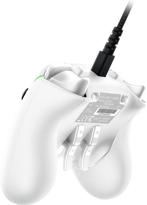 Actual product image Razer Wolverine V2 Chroma (PC, Xbox One X, Xbox Series X, Xbox One S, Xbox Series S)