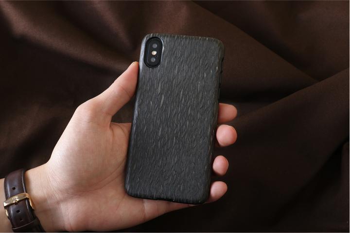 Actual product image Man&Wood SmartPhone case iPhone X/XS carbalho black (Apple iPhone XS, Apple iPhone X)