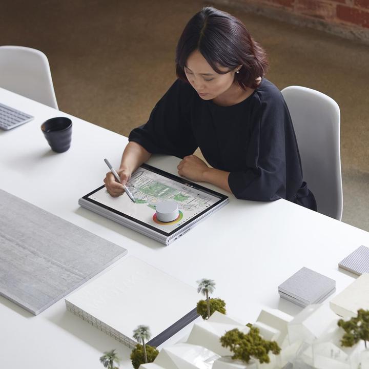 Produktbild Microsoft Surface Book 2 (13.50", Intel Core i7-8650U, 8 GB, 256 GB, DE)