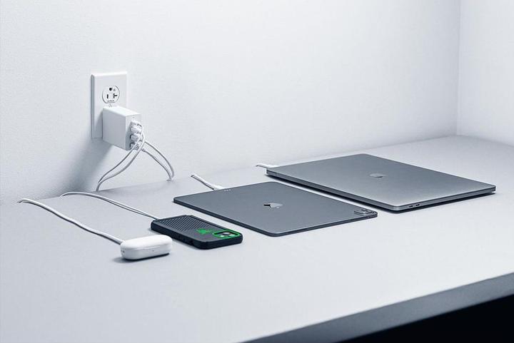 Produktbild Razer USB-C GaN Charger (130 W)