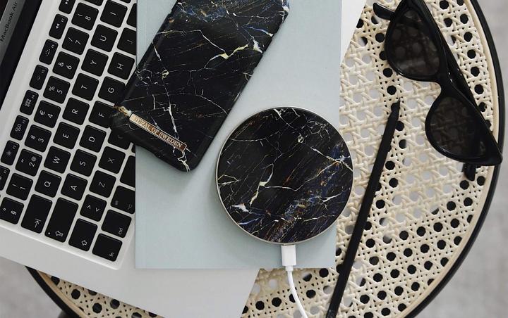 Produktbild iDeal Of Sweden Port Laurent Marble (10 W)