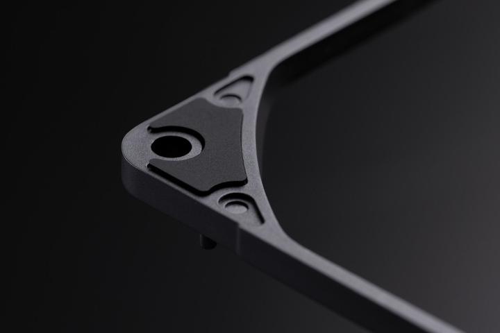 Actual product image Noctua NA-IS1-12 chromax.black spacer for 120 mm fan - set of 2