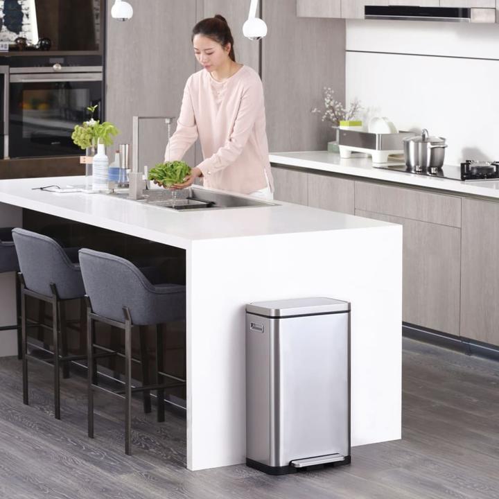 Produktbild EKO Treteimer X-Cube Tretmülleimer rechteckig 30 L Edelstahl mit extra breitem Pedal, gedämpftem De (30 l)