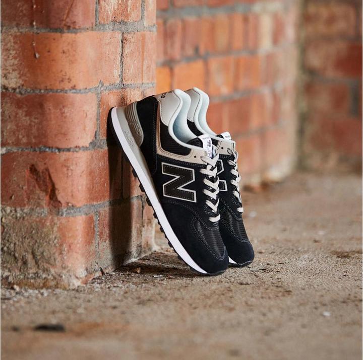 Image du produit New Balance 574 (42)