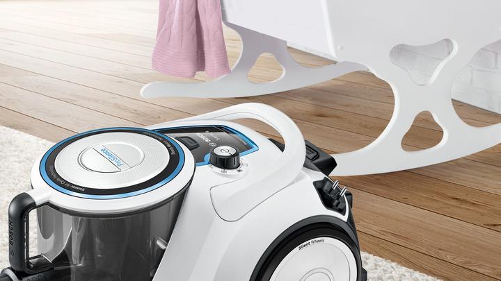 Actual product image Bosch Hausgeräte BGC41LSIL