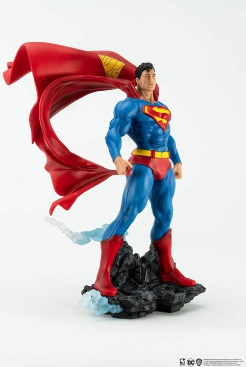 Actual product image Pure Arts Superman PX PVC Statue 1/8 Superman Classic Version 30 cm