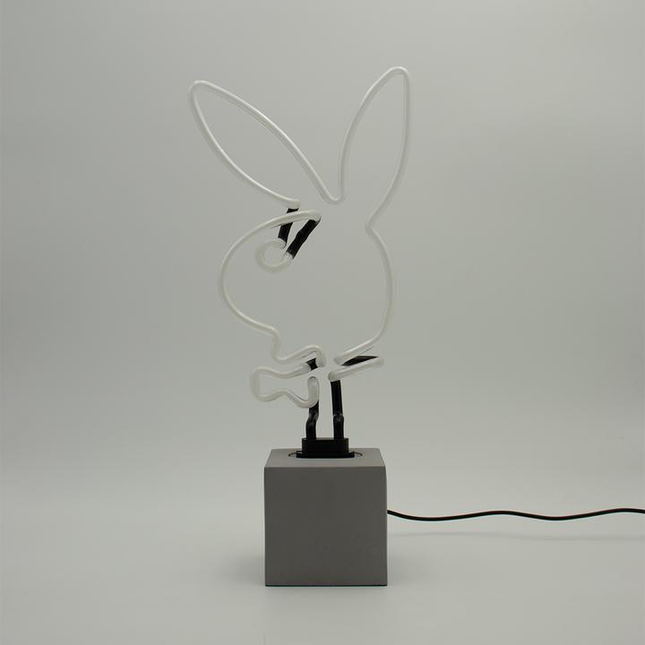 Produktbild Locomocean Glas Neon Tischlampe mit Betonsockel - Playboy Bunny pink