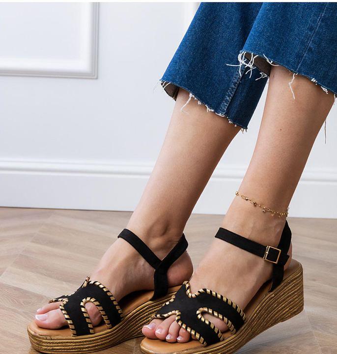 Primo Keilabsatz Sandalen (38)