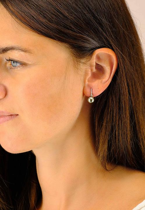 Image du produit Muau Boucles d'oreilles (Or blanc 750 Perle de Tahiti 8-9mm Brillant 0.06ct.)