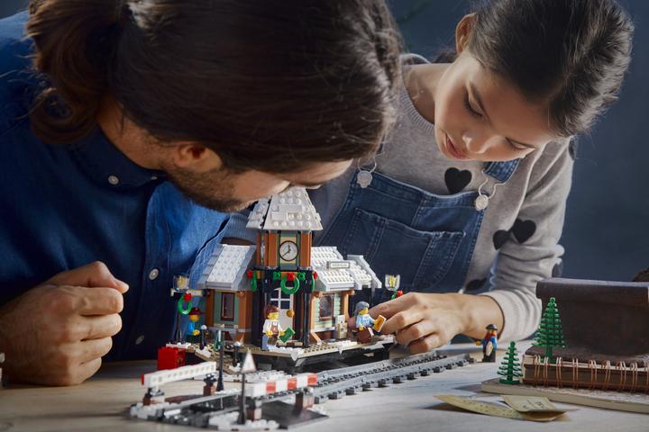 Image du produit LEGO Gare hivernale (10259, LEGO Creator Expert)