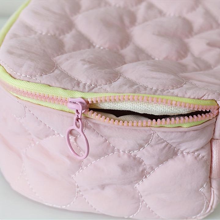 Actual product image Only-Bags.Store Love Heart Schminktasche, grosse Kapazität tragbare Reise Handtasche Kulturtasche