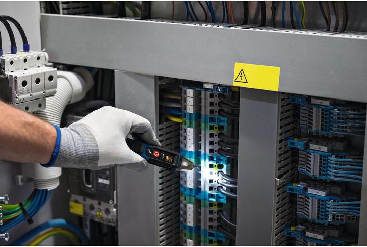 Actual product image Bosch Professional GVD 1000-17 (CAT IV 1000V)