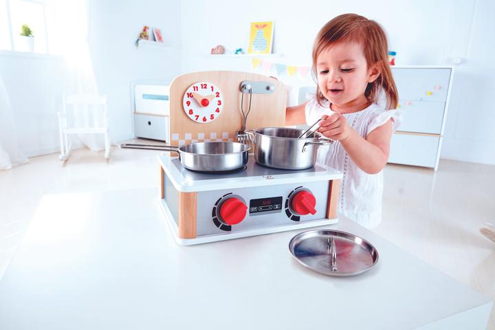 Actual product image Hape Kitchen and grill set