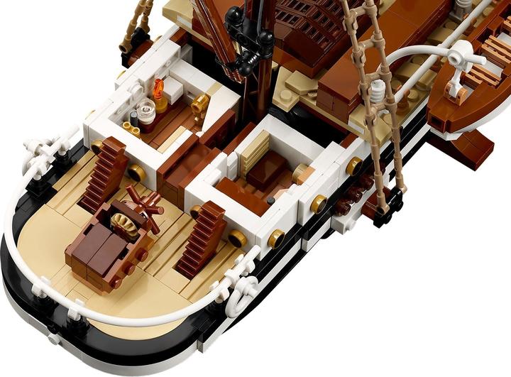 Immagine prodotto LEGO Resistenza (10335, LEGO Icons, Set LEGO rari)
