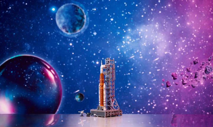 Produktbild LEGO NASA Artemis Startrampe (10341, LEGO Icons, LEGO Seltene Sets)