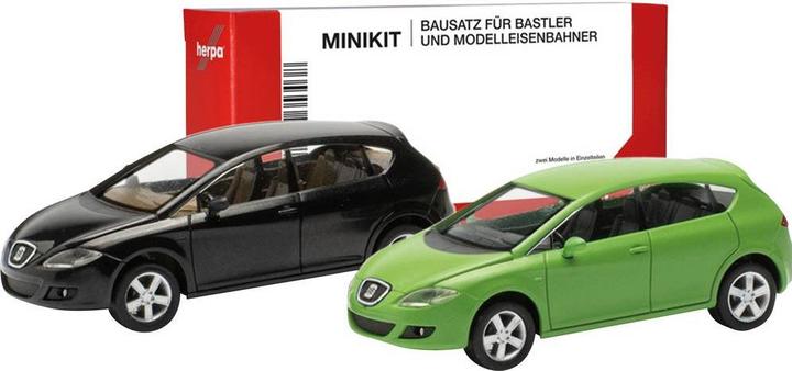 Actual product image Herpa 013970 H0 PKW Modell Seat Leon, schwarz und grün