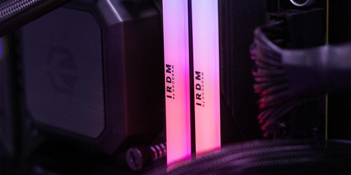 Actual product image Goodram IRDM RGB DDR5 IRG-56D5L30/64GDC memory module GB (2 x 32GB, 5600 MHz, DDR5 RAM, DIMM)