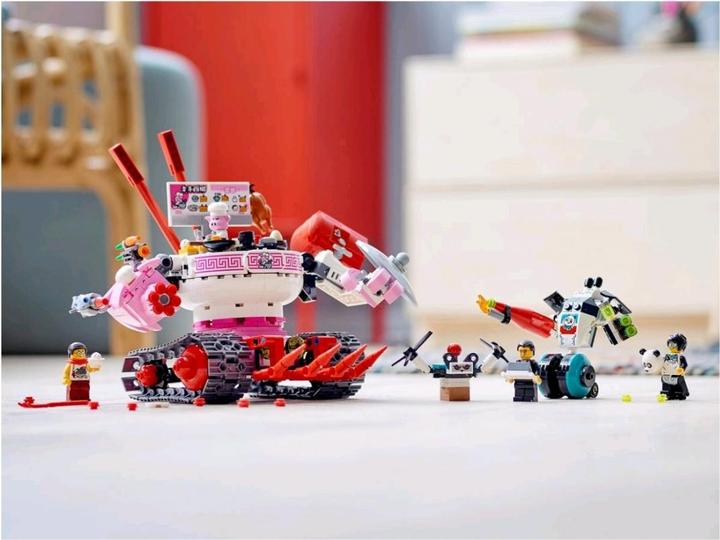 Actual product image LEGO Monkie Kid Pigsy's Noodle Cart (80026, LEGO Monkie Kid)
