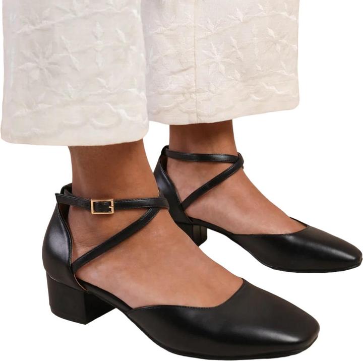 Where's That From Sandalen Peru PU