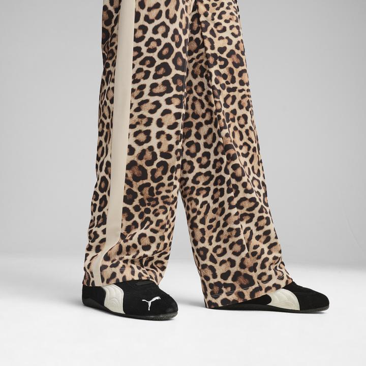 Actual product image Puma T7 LEO LUXE AOP Straight Pants op (XS)